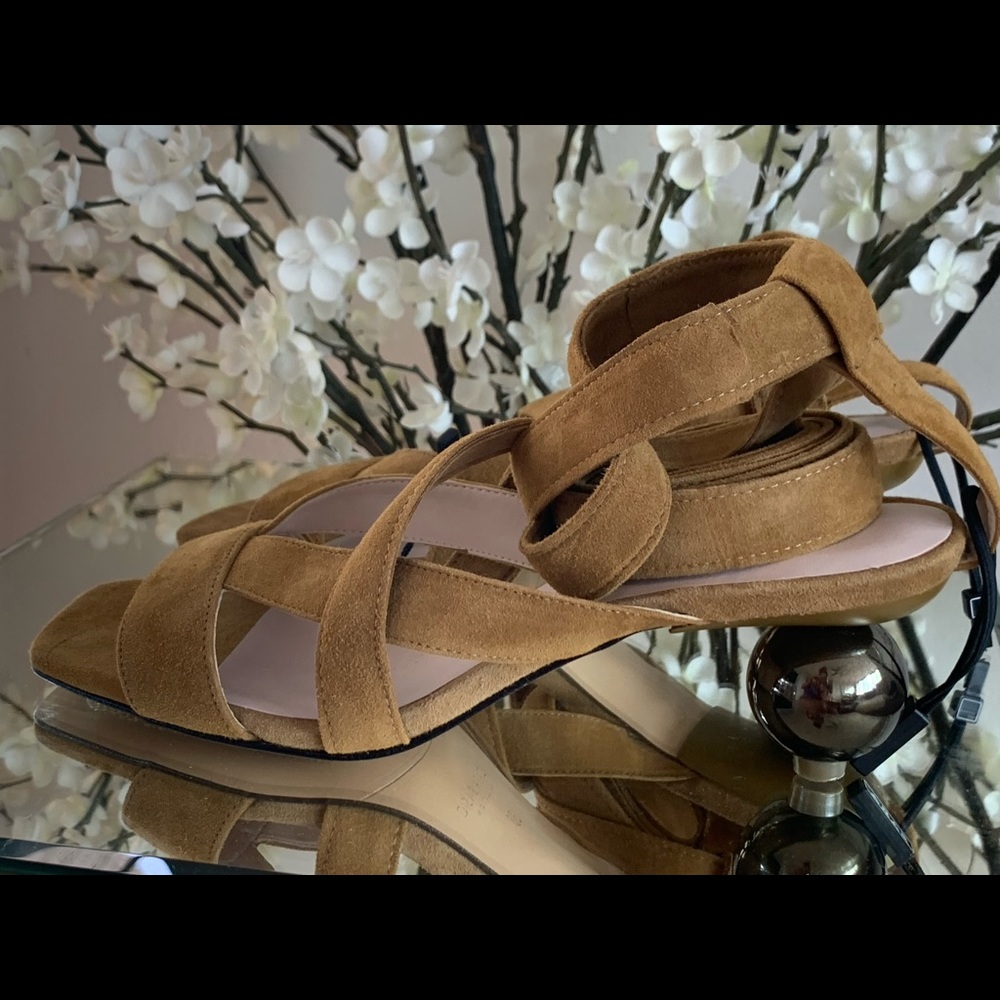 🔥🔥Brand New W/Tags Suede Zara Tie Up Sandals😍😍